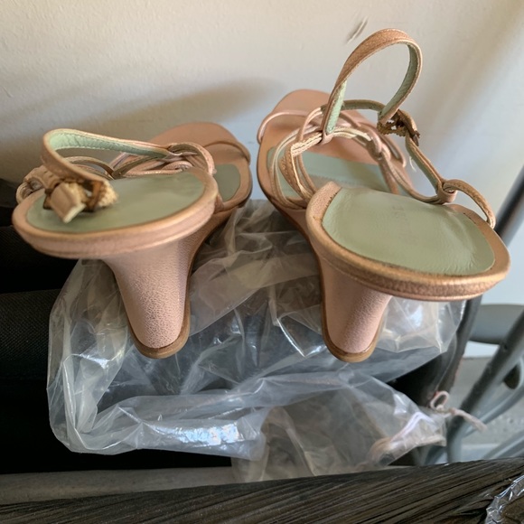 Sigerson Morrison Pink Metallic Platform Heels - Picture 8 of 8